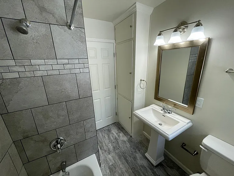 6247 Corbly St — Photo 13