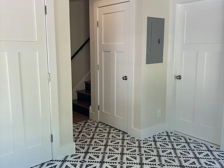 36 E Shore Rd — Photo 20