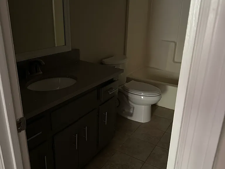 18 Ezzard St #18 — Photo 13