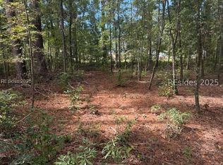 169 Red Breast Ln, Ridgeland, SC 29936