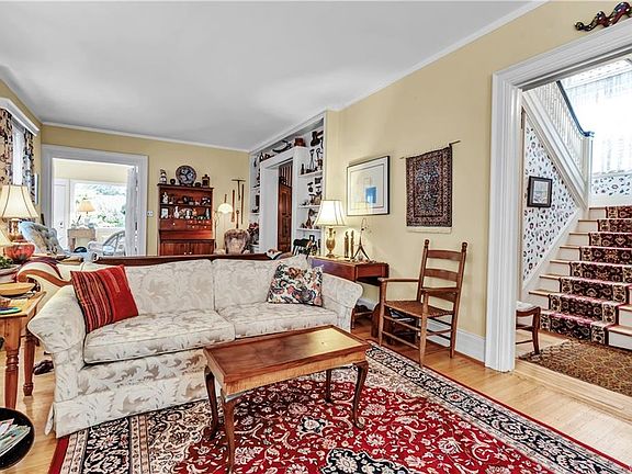 3rd image of 99 Highland Ave