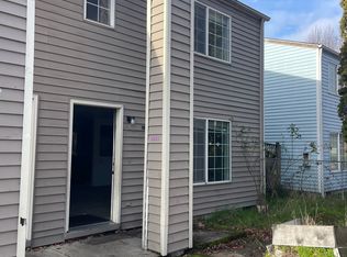 (Undisclosed Address), Springfield, OR 97477