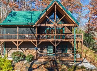151 Diamond Falls Blvd, Franklin, NC 28734