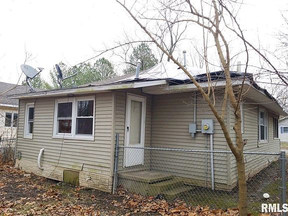 4th image of 119 N Pine St