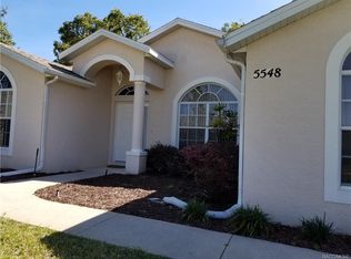 5548 W Hunters Ridge Cir, Lecanto, FL 34461