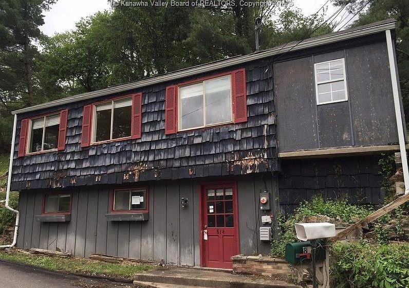 1st image of 814 Byus Dr