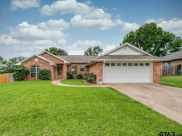 11564 Sprint Dr, Flint, TX 75762