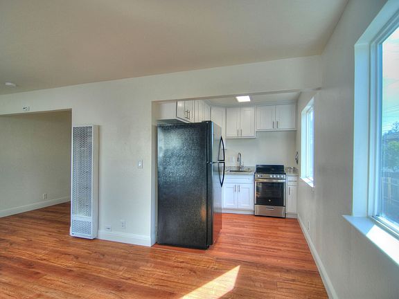 3rd image of 2240 Angela Ct Unit 12
