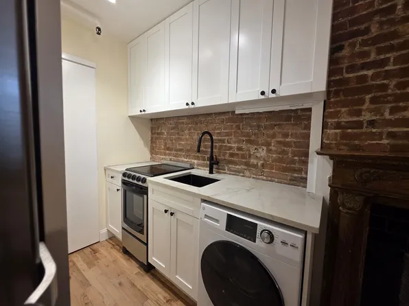 548 West 142nd Street image 1 of 5