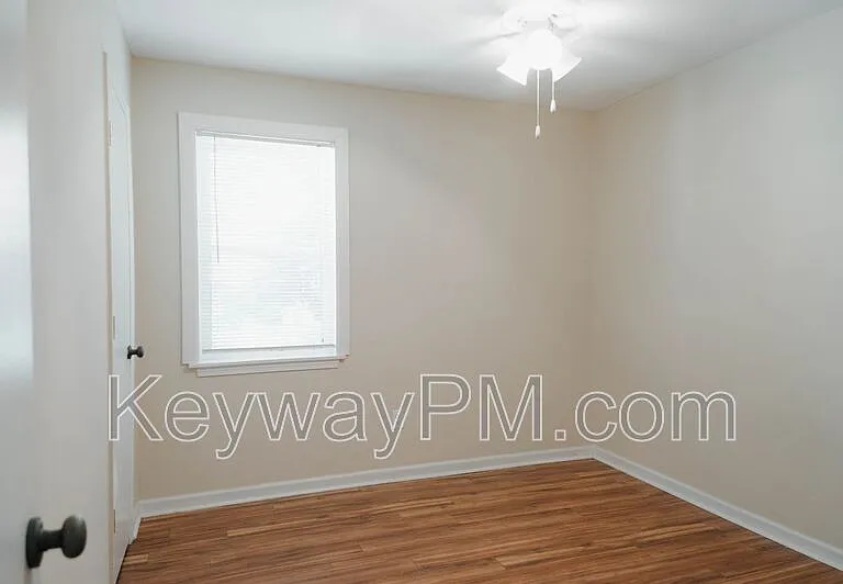 2841 Pheasant Dr — Photo 9