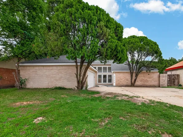 6026 Downwood Forest Dr, Houston, TX 77088