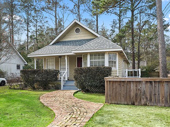 3rd image of 70403 L St