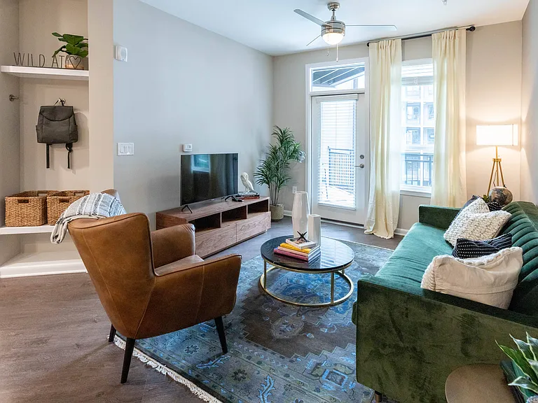 The Jade at Avondale — Photo 6