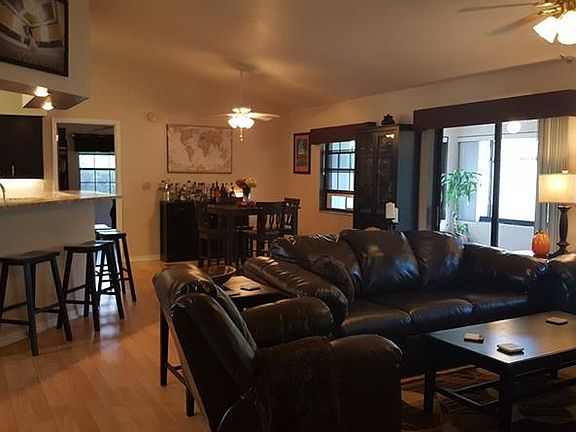 3rd image of 4418 Carillon Ct