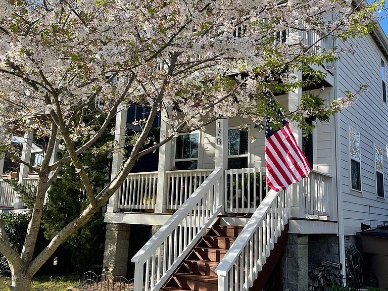 1117B Sharpe Ave — Photo 3