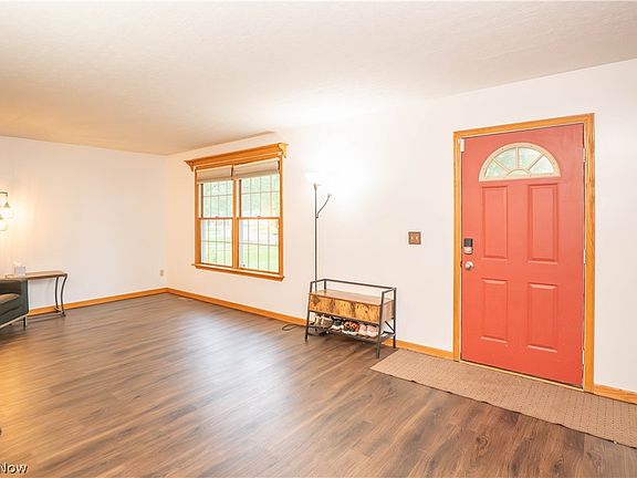 3rd image of 5782 Drenta Cir SW