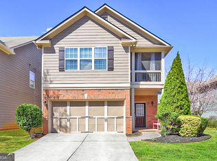 5811 Apple Grove Rd, Buford, GA 30519