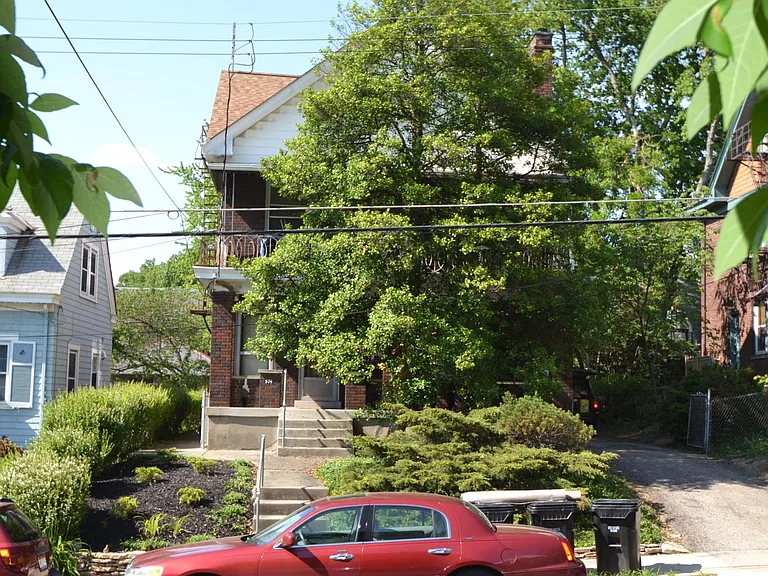 574 Terrace Ave #4 — Photo 15