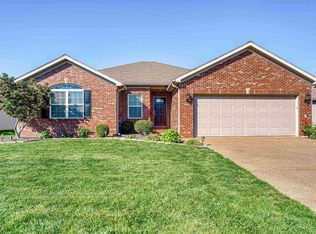 3800 Canyon Rock Ct, Evansville, IN 47725