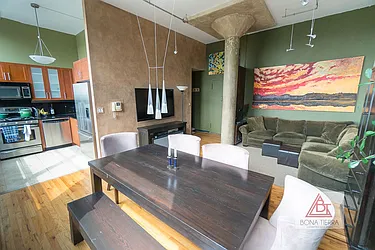Sold by Bona Tierra