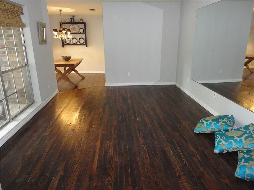 1st image of 3912 Diamond Loch E
