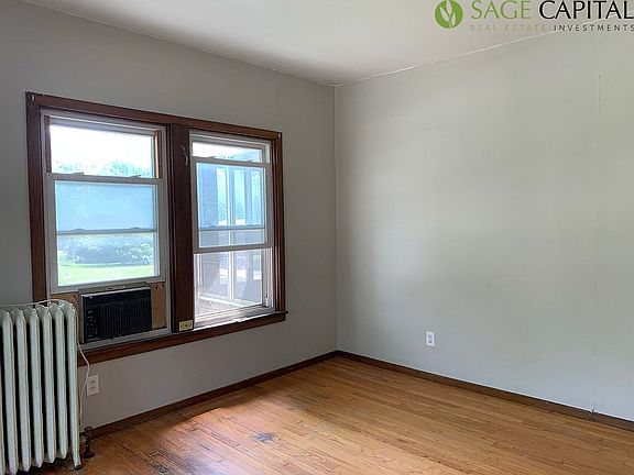 4th image of 2035 S 50th St