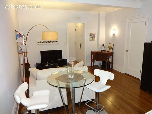 Rented by Corcoran | media 43