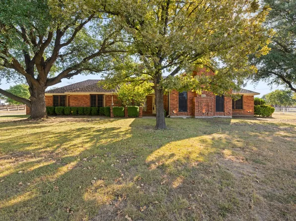 804 Little Creek Trl, Red Oak, TX 75154