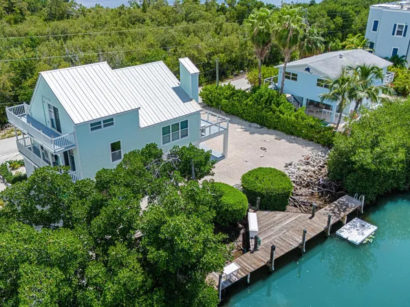 900 E 63rd St, Marathon, FL 33050