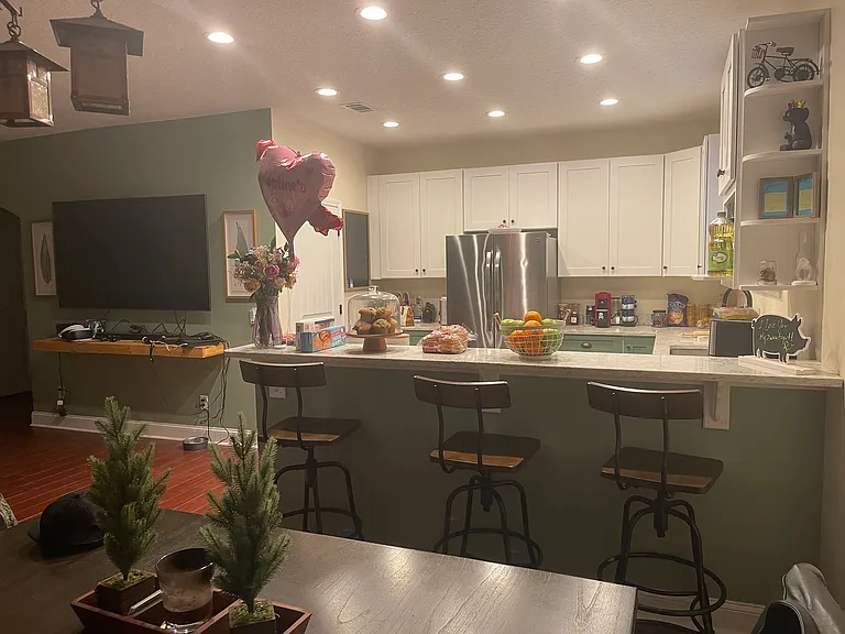 105 Holm Pl — Photo 5