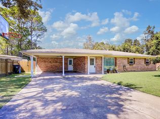 313 East Dr, New Iberia, LA 70563