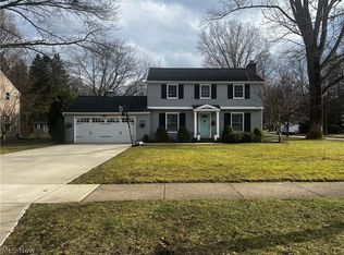 8260 Windham Dr, Mentor, OH