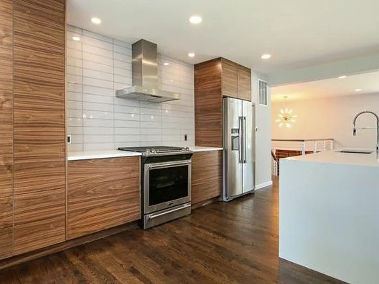 14 Greenacres Ave — Photo 3