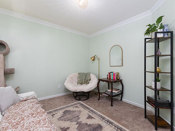 5th image of 203 Westbrook Way