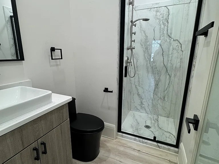 6810 Herman Ave — Photo 36