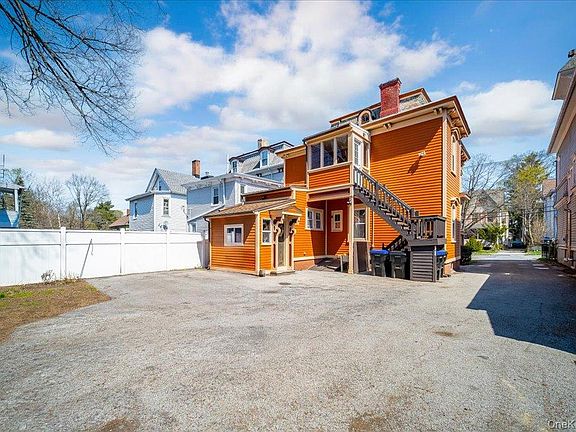 2nd image of 25 Balding Avenue