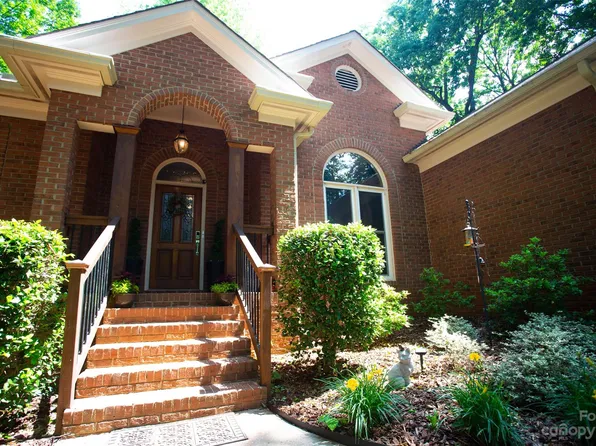 6116 Palomino Rdg, Matthews, NC 28104