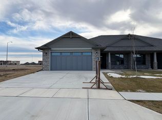 7109 E Copper Stone Cir, Sioux Falls, SD 57110
