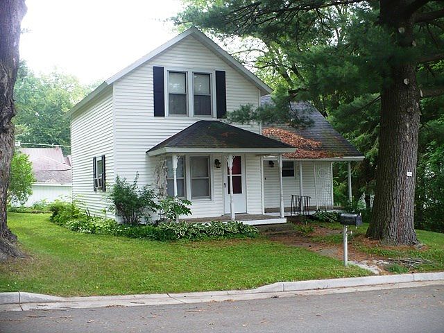1st image of 204 S Eaton Ave