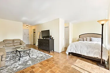 Sold by Nest Seekers International