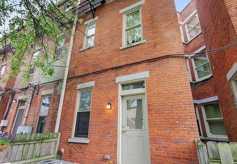 34 Buttles Ave — Photo 9