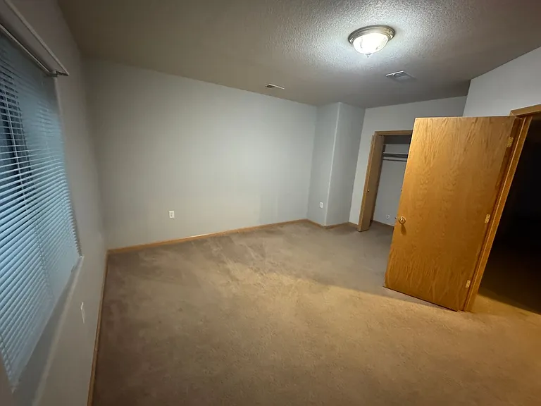 2108 Sherwood Forest Ct — Photo 25