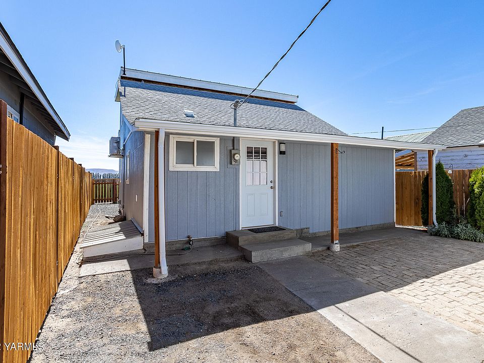 70 Mauch Alley St, Harrah, WA 98933 Zillow