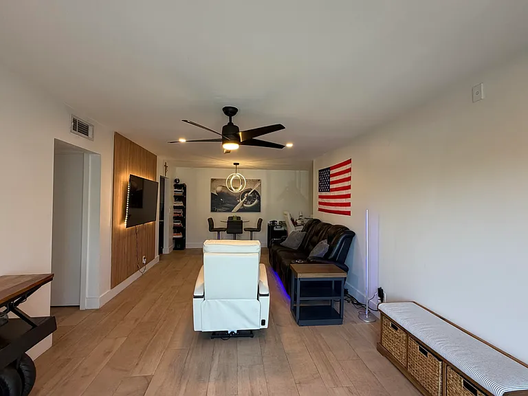 180 Cypress Club Dr #815 — Photo 8