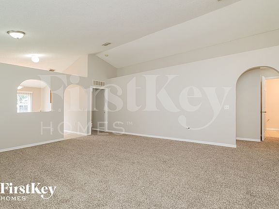 4th image of 2648 Whispering Trails Dr