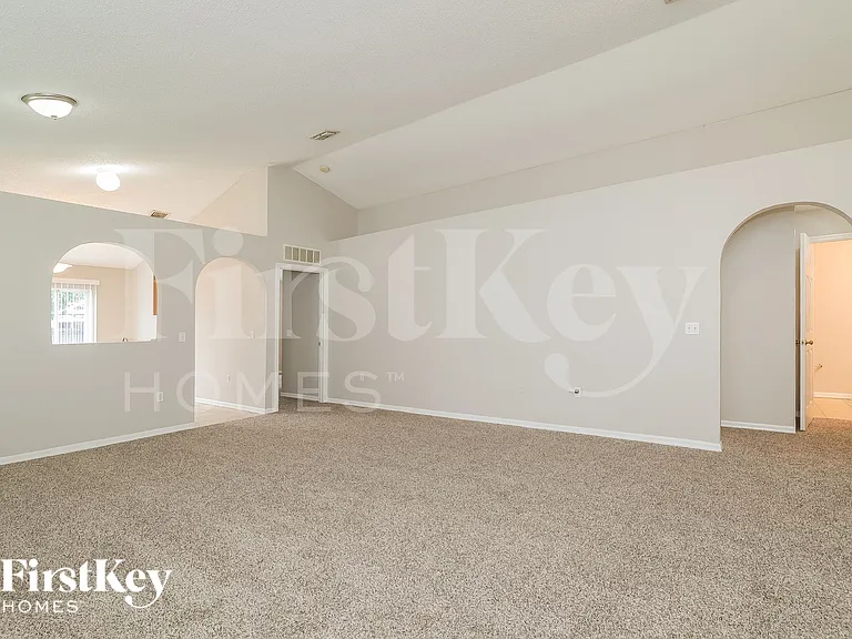 2648 Whispering Trails Dr — Photo 4
