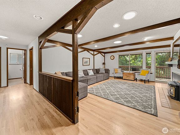3rd image of 1550 Weathervane Drive