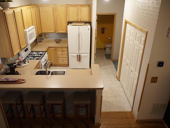 5th image of 14651 Sapphire Ln