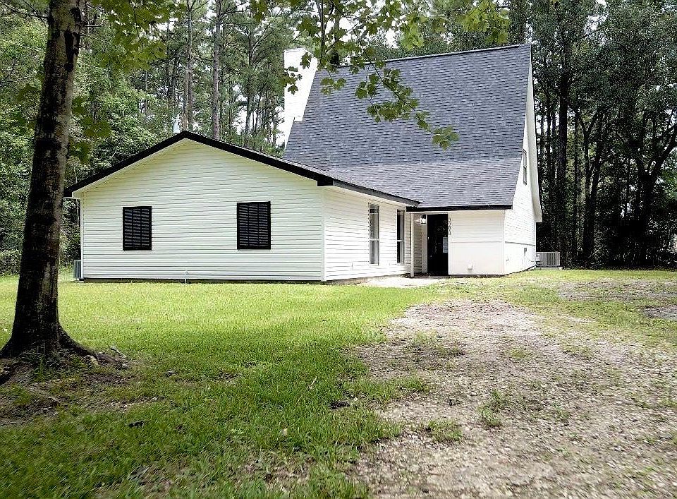1st image of 3298 Colonial Dr