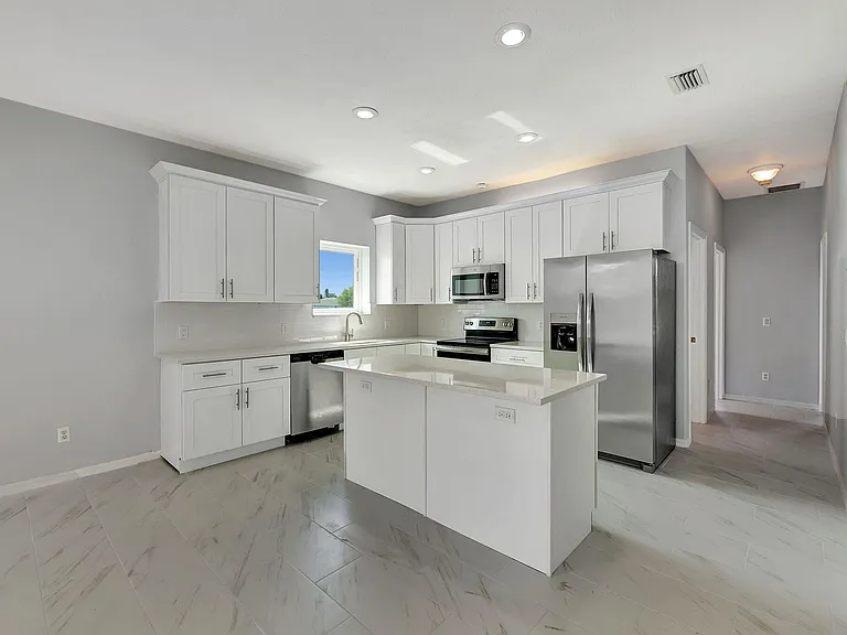 2704 SE Eagle Dr — Photo 20